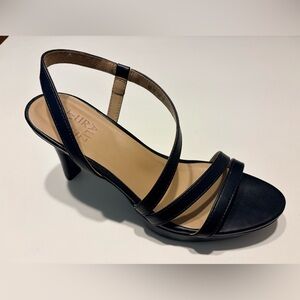 Naturalizer Brenta Sandals 8M Black Comfort Shoe for Work or Wedding